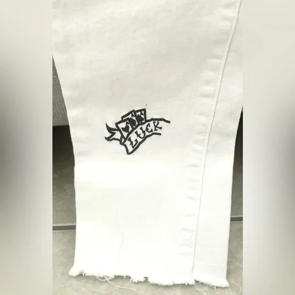 Denim White Skinny Jeans Women's Size US 6 (27) or EU 36 Stretch Graffiti Europe - Picture 8 of 10